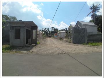Rumah Cantik Model Gaya Eropa Di Jl Nangsri, Sleman