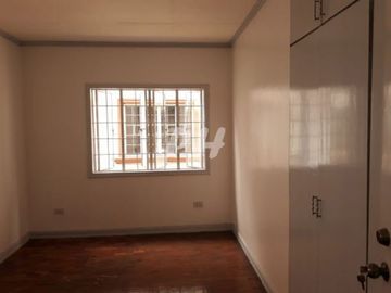 Teachers Village Townhouse For Sale At 11.5M PH915 A