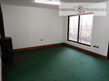 Casa en Venta en Casona en sector Oriente de Viña del Mar