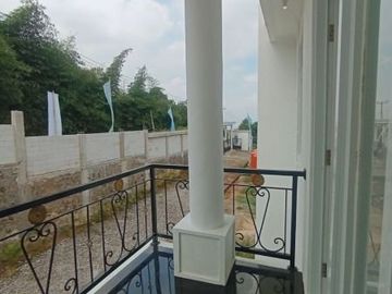 Rumah dijual elie elegan mewah view cantik di Cinunuk dkt Griya