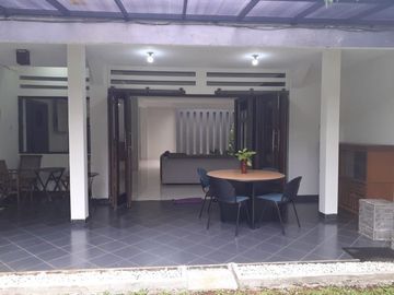 Rumah Bagus Sejuk Dan Nyaman Di Kalibata Utara Cocok Untuk Tempat Tinggal/Kantor