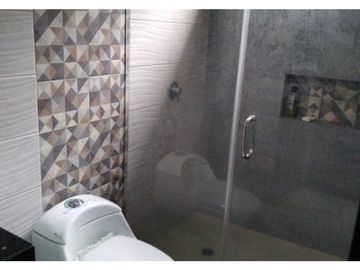 VENDO HERMOSA CASA EN MOCOLI