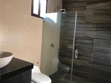 VENDO HERMOSA CASA EN MOCOLI