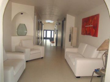 CASA EN VENTA CON VISTA AL LAGO 
