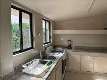 CASA EN VENTA CON VISTA AL LAGO 