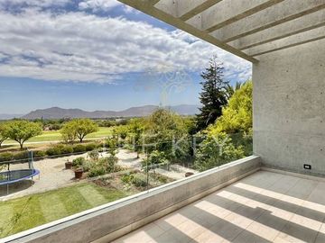 Casa en Venta en Condominio Hacienda de Chicureo