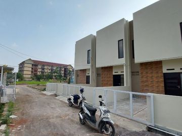 Rumah Asri 2 Lantai di Cisaranten Dekat Polsek Arcamanik