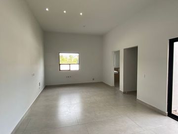 ST VENTA DE CASA DE LUJO EN ALAMOSUR SANTIAGO