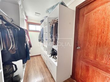 PARCELA EN VENTA EN TEMUCO CON GRAN CASA Y EXCELENTE QUINCHO