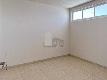 Residencia nueva a una cuadra de Av. Tecnológico en Metepec