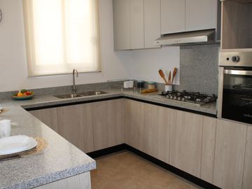 Casa a estrenar en Venta en Zibata Precio Especial