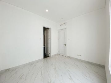 Rumah Cantik Brand New 2 Lantai di Jl. Kesehatan Bintaro Jaksel 6133