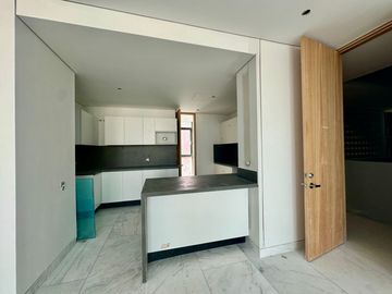 apartamento en venta en alto prado. Cod V12216