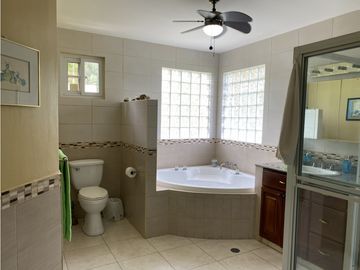 Casa en Venta- San Marino Ocean Front