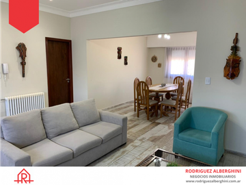 Departamento (Calle Av. Kelly y 21)