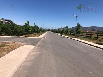 Parcela en venta en exclusivo condominio en Calera de Tango