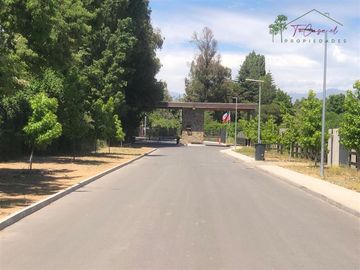 Parcela en venta en exclusivo condominio en Calera de Tango