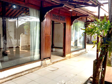 Rumah Hitung Tanah 600m² Strategis Di Bintaro Jaya Sektor 7 (EA)