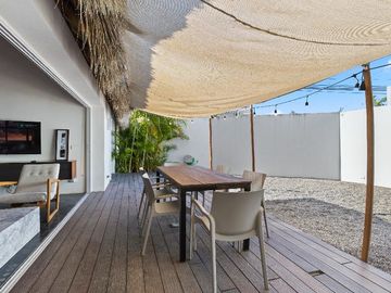 Casa Lora
