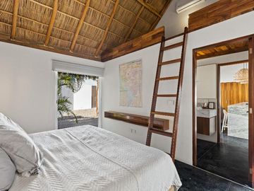 Casa Lora
