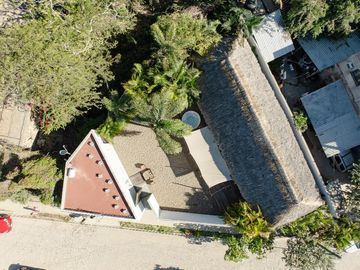 Casa Lora