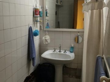 Castelar Norte  Amplio duplex   Apto credito
