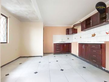 Casa de venta en Parque de Miraflores – código:14924
