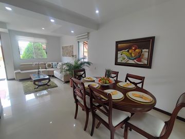 casa en venta en cinco soles. Cod V16995