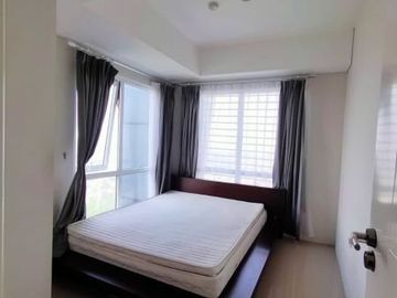 Apartement Bintaro Residence The Breeze Strategis