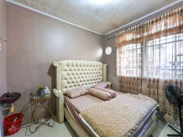 Rumah SHM LT 236 Siap Huni 5 Menit ke LOTTE GROSIR SERPONG J-39517