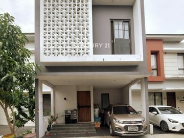 Dijual Rumah Bagus Siap Huni Harga Menarik Di Graha Raya