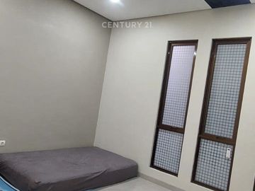 Dijual Rumah Bagus Siap Huni Harga Menarik Di Graha Raya