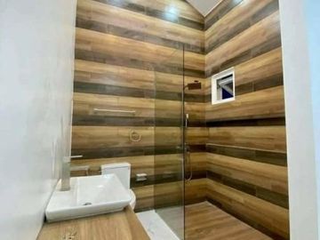 5 Bedrooms HOUSE and LOT FOR SALE in Greenwoods Executive Village, Pasig City