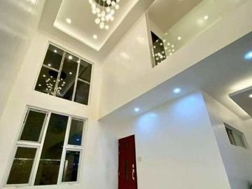 5 Bedrooms HOUSE and LOT FOR SALE in Greenwoods Executive Village, Pasig City