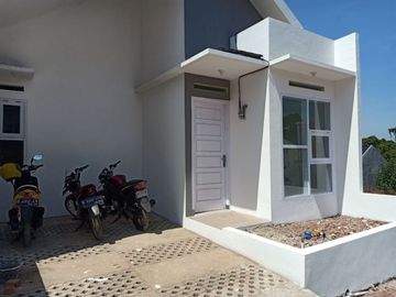 Rumah Asri Dalam Cluster di Cileunyi Dekat Gerbang Tol
