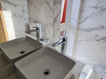 Monoambiente en venta en Lanus Oeste
