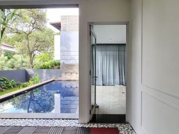 DIJUAL RUMAH MODERN di Jl PERMATA HIJAU, KEBAYORAN LAMA, JAKSEL