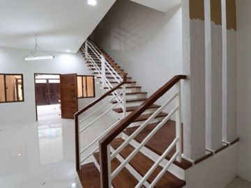 4 BR House in Teachers Villg for sale at 21.8M PH2041