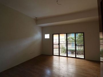 4 BR House in Teachers Villg for sale at 21.8M PH2041