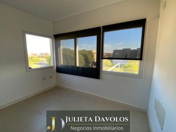 Casa en Venta 4 ambientes Barrio el Canton, Norte
