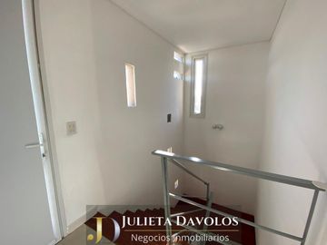 Casa en Venta 4 ambientes Barrio el Canton, Norte