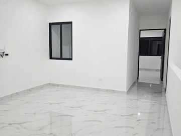 Casa (2P + 4 R) en Privada Morera en Cholul