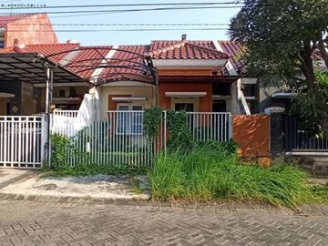 Rumah Purimas dekat MERR Strategis Hadap Utara Row jalan 2.5 mobil