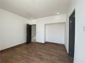 Casa en Venta en Cumbres Elite Premier 4 hab en García