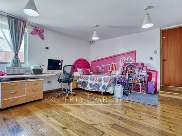 Venta de espectacular casa en condominio, Las Pircas Peñalolén
