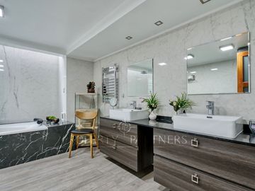 Venta de espectacular casa en condominio, Las Pircas Peñalolén