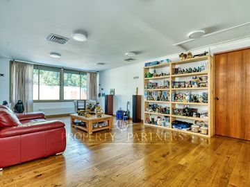 Venta de espectacular casa en condominio, Las Pircas Peñalolén
