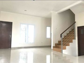 Rumah Baru Minimalis..Gress SURYALAYA - LANGKA_dekat batununggal, tunggara, buahbatu