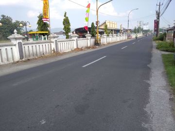 Dijual Tanah Timur Lapangan Jambidan-Bantul, 500 Jt-an, Sertifikat Redy