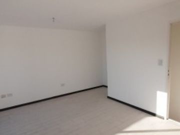 2 ambientes en dos plantas/ Con terraza,Balcon  y cochera